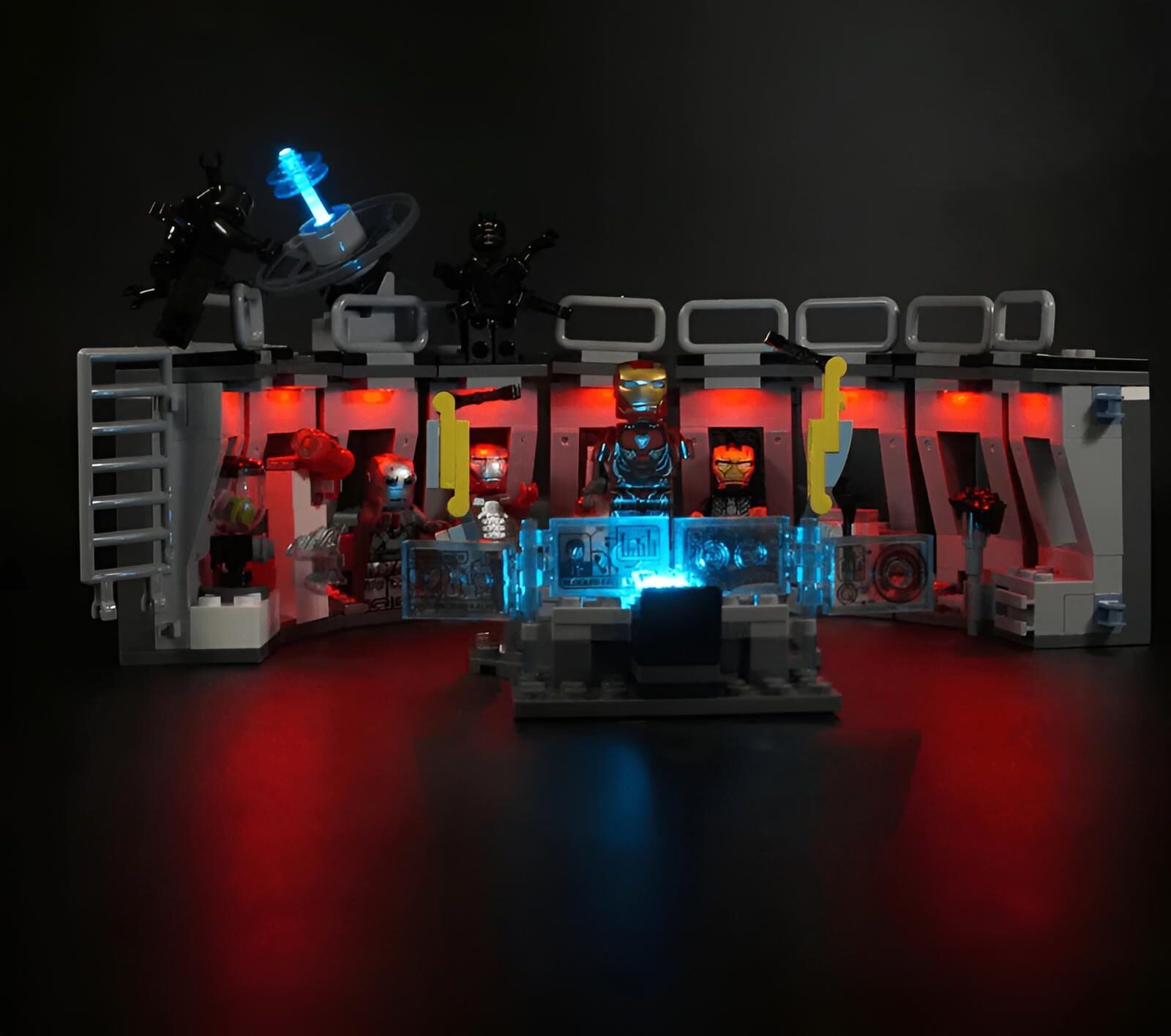 iron_man_hall_of_armor_lego_light_kit_3