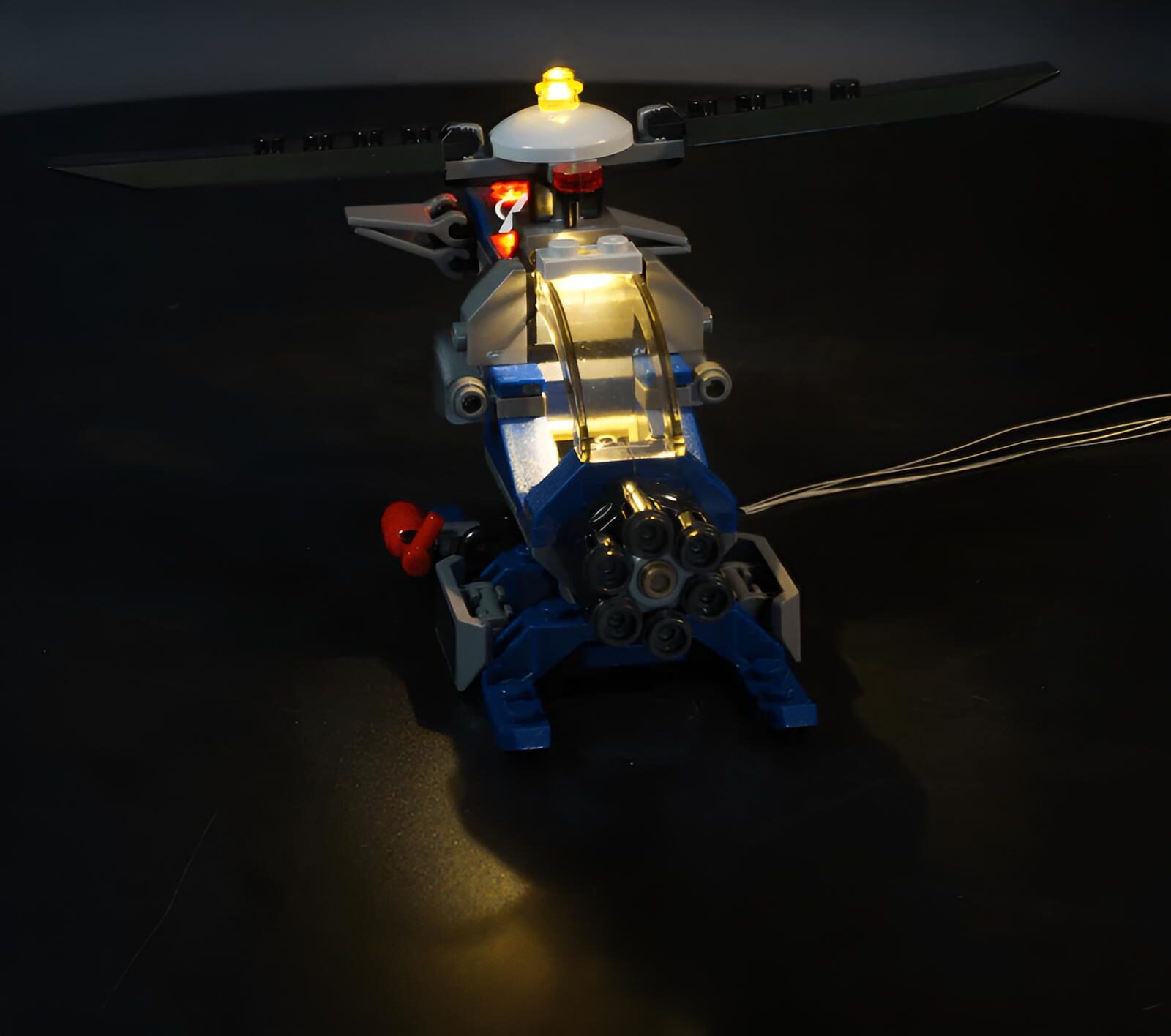 lighting-kit-for-avengers-compound-battle-76131-5.-fotor-enhance-20251025121248