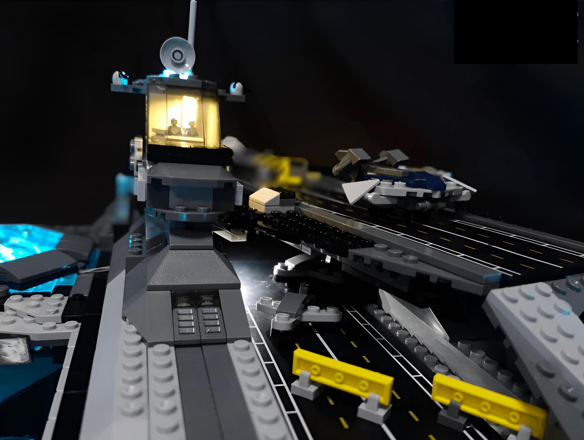the_shield_helicarrier_lego_light_kit_3